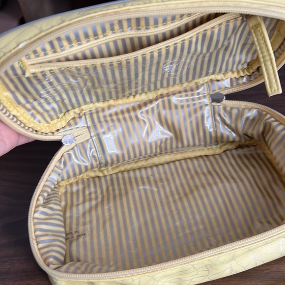 Obagi Makeup toiletries bag - Picture 2 of 3